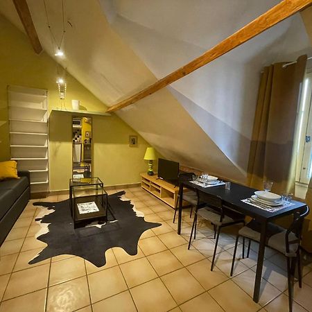 Montmartre Sacre Coeur - Appartement Martyrs ปารีส ภายนอก รูปภาพ